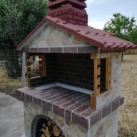 Holiday home Zara's Nea Silata